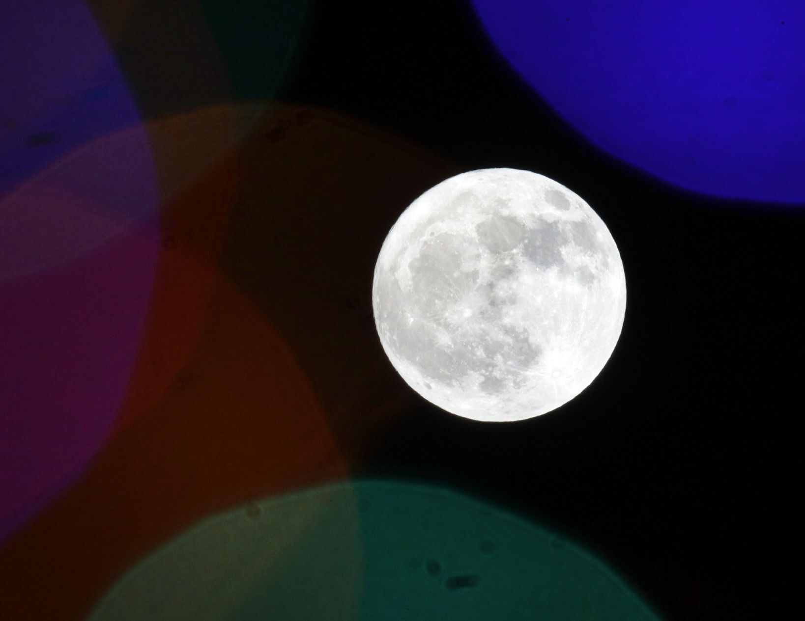 Holiday Moon